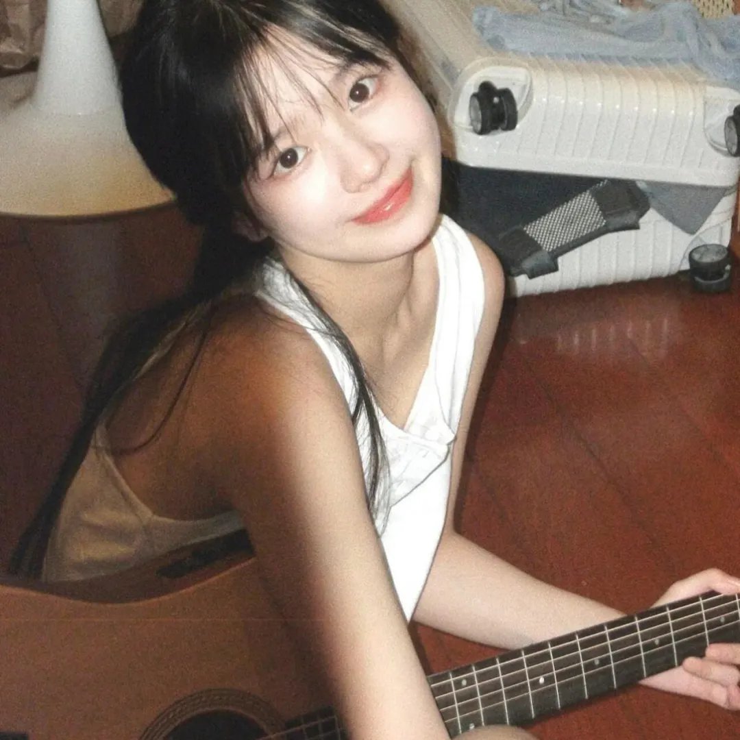 魔法少女与恶曾是敌人。 海报
