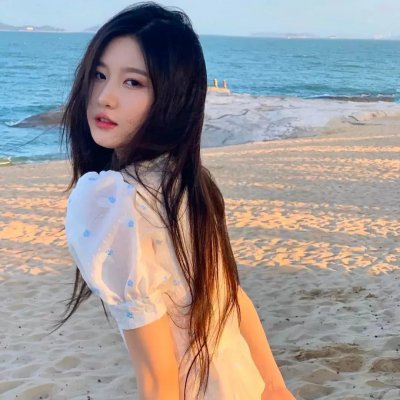 小妮扛枪 海报